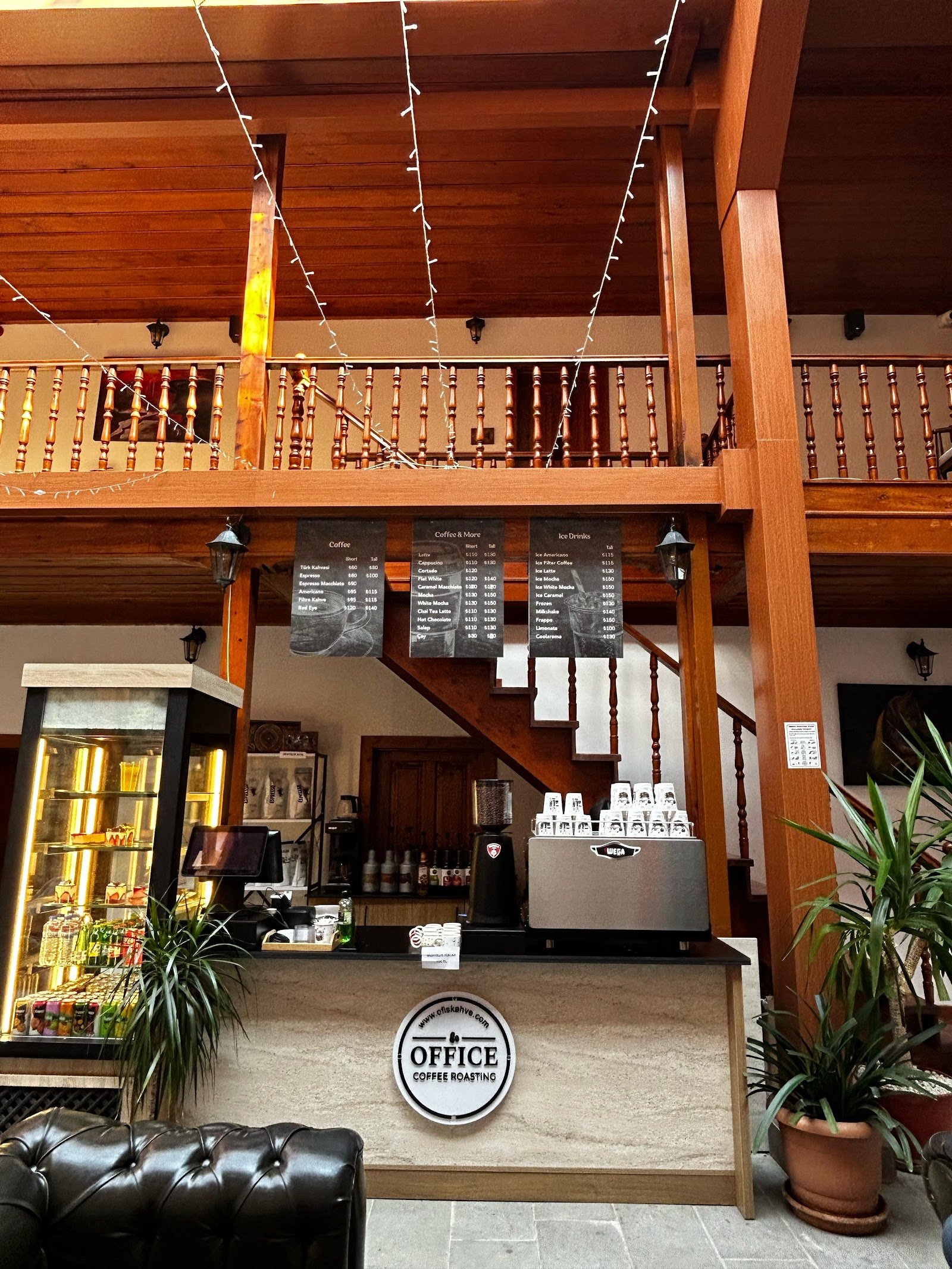 Tarihi Kiliseli Tüccar Hanı Butik Otel photo 2