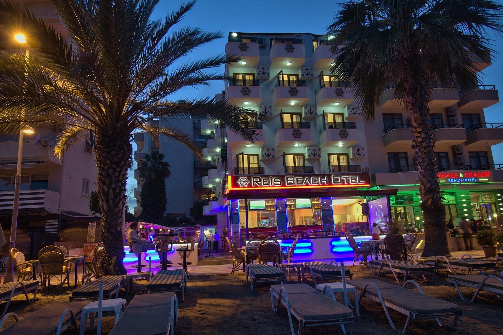 Reis Beach Hotel photo 2
