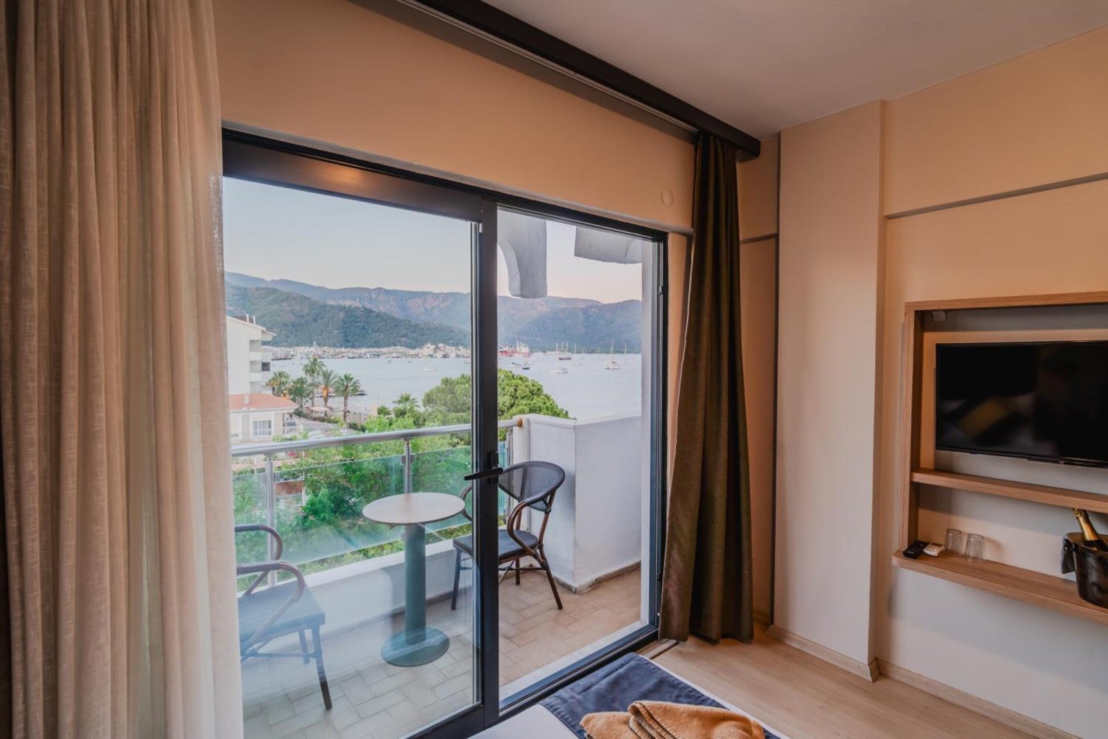 La Vita - La Beirut Hotel photo 10