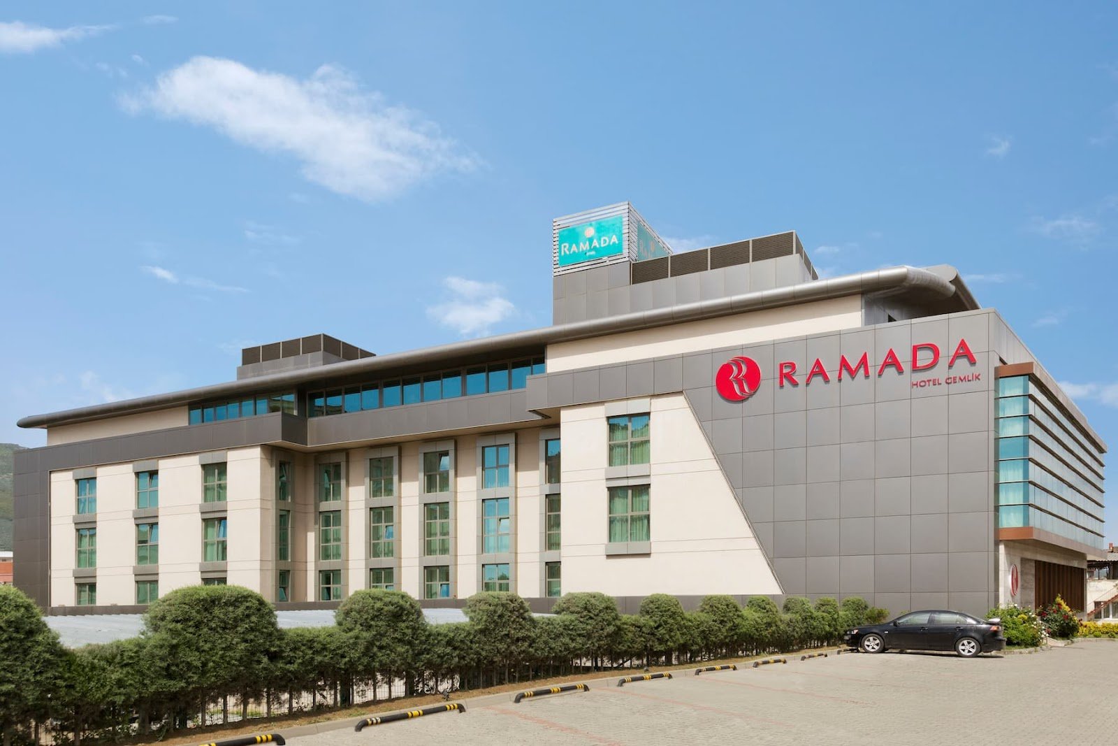 Ramada by Wyndham Gemlik photo 2