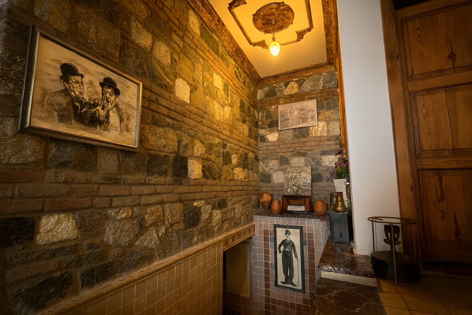La Fontaine Otel photo 5