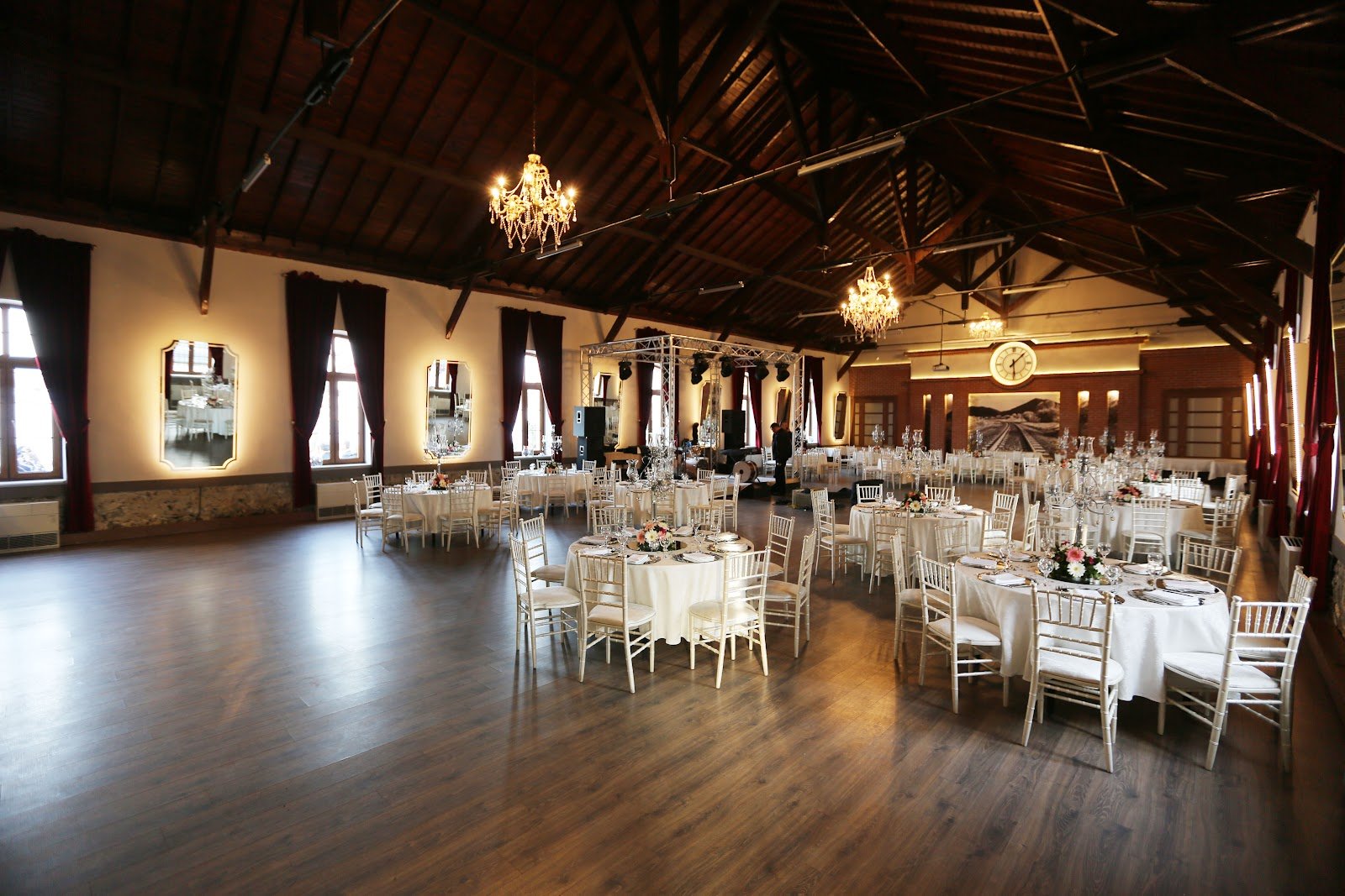 Montania Special Class Hotel photo 15