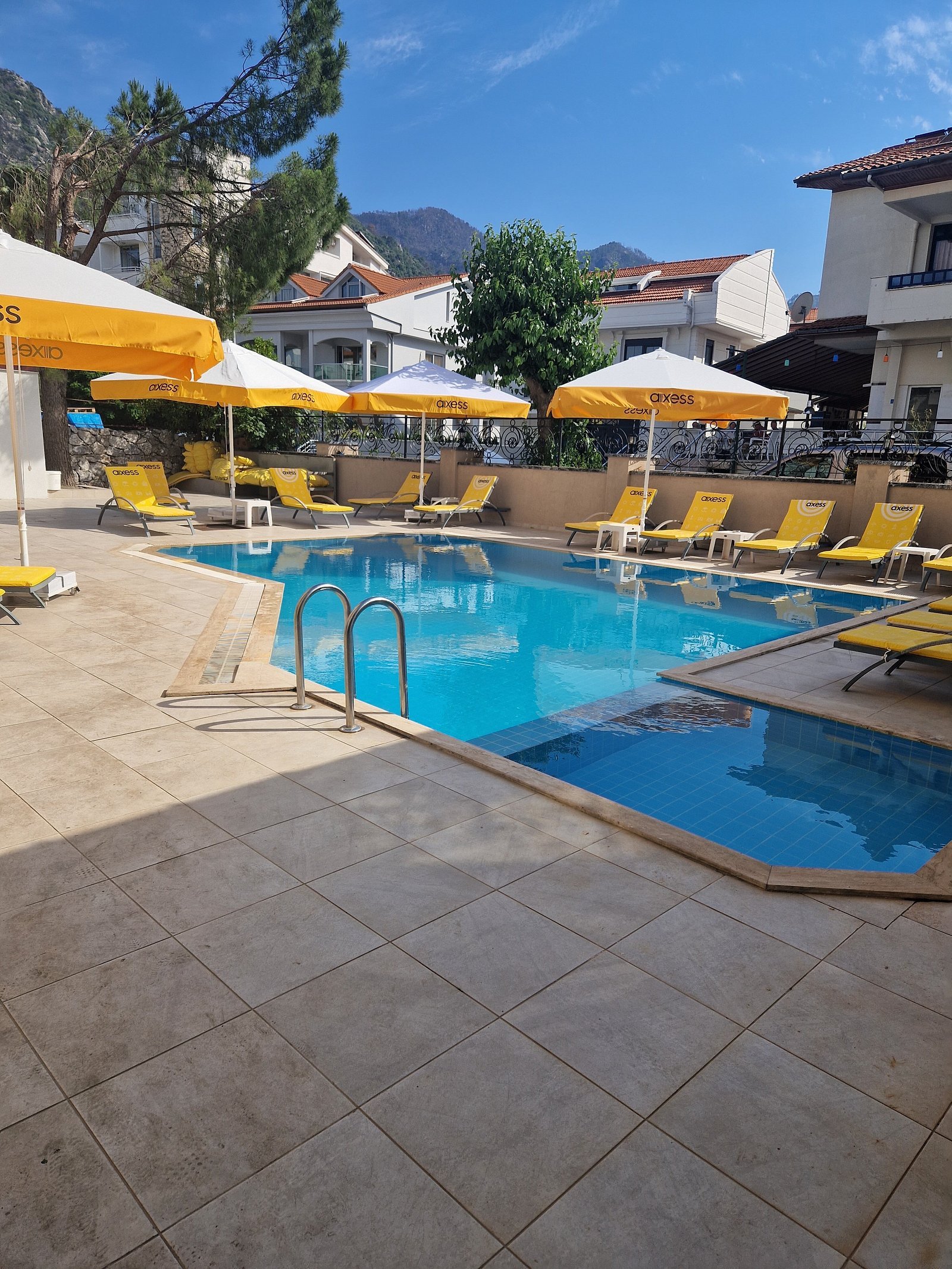 Emilia Hotel photo 8