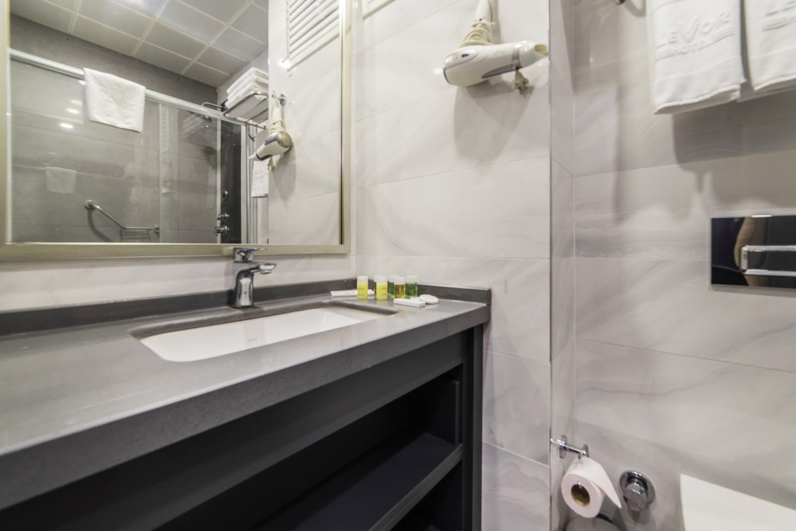Levor Hotel photo 4