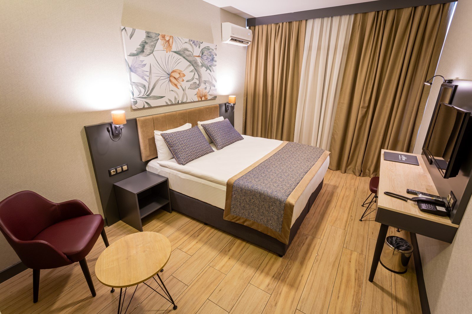 Levor Hotel photo 5