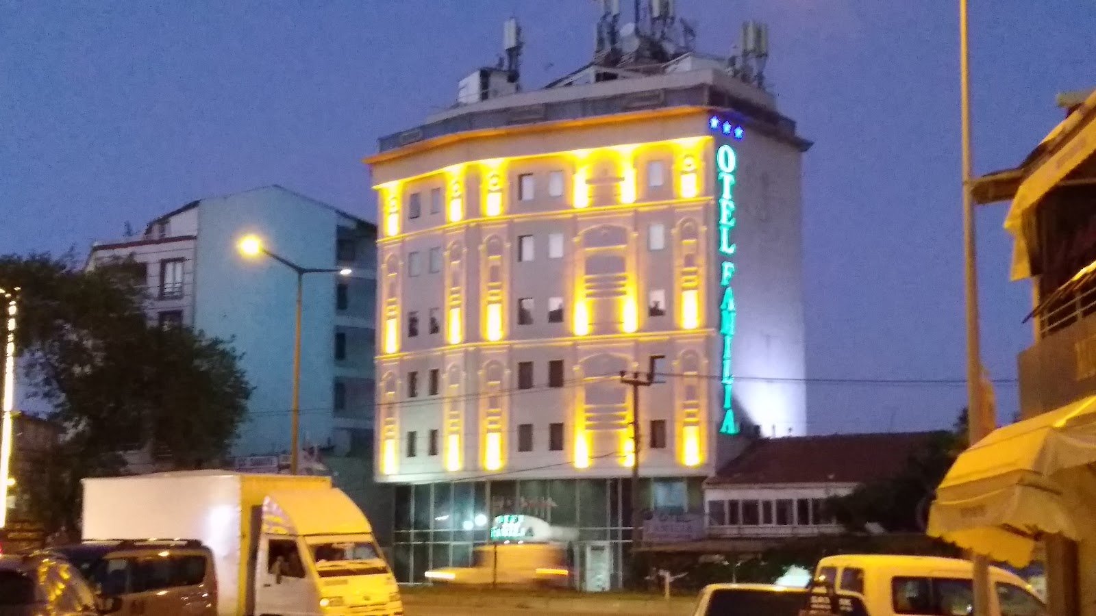Otel Familia photo 2