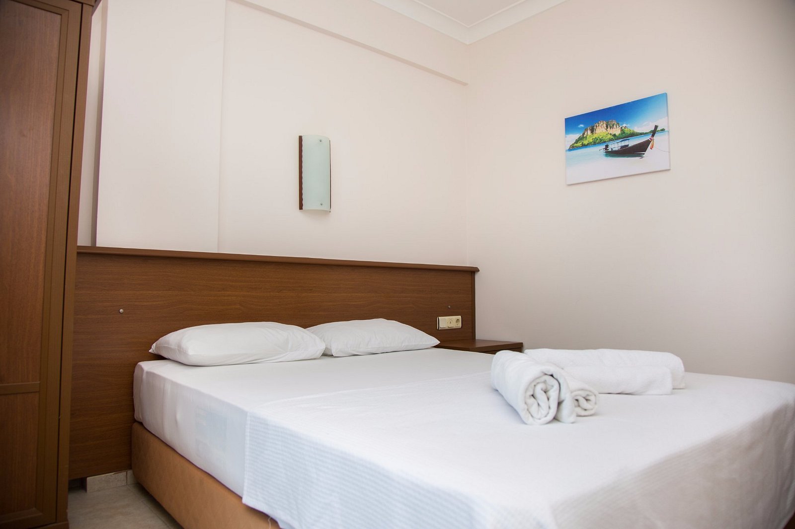 Bliss Beach Hotel photo 8