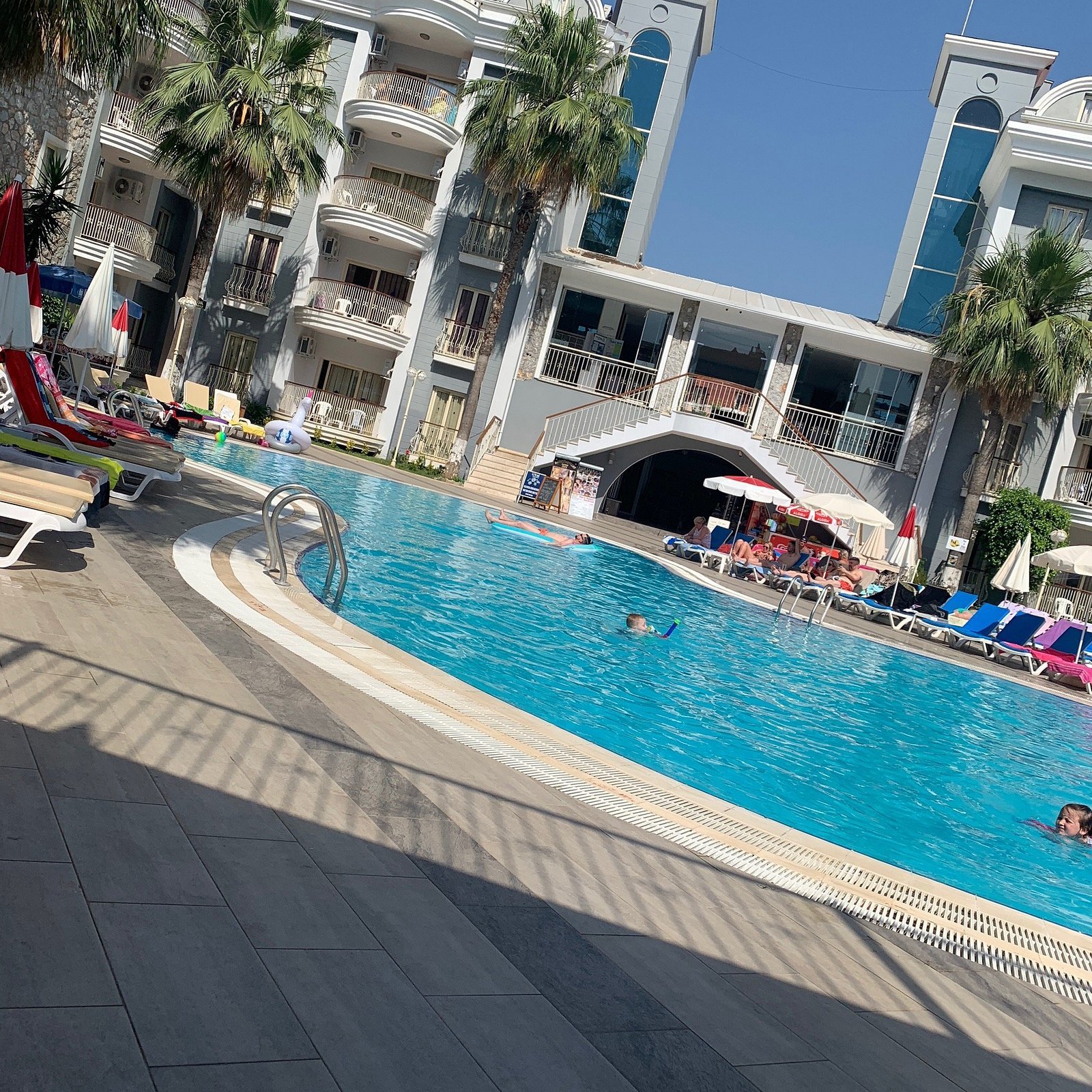 Alenz Suite Hotel photo 10