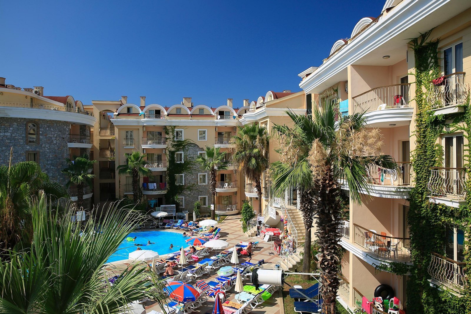 Alenz Suite Hotel photo 4