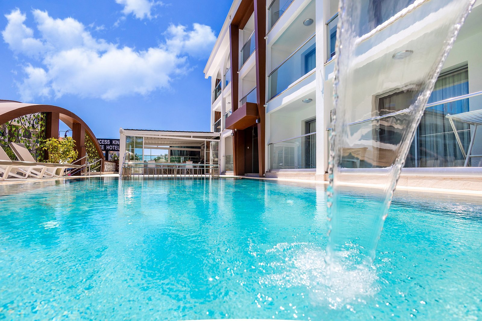 Princess Kinli Suites Hotel photo 8