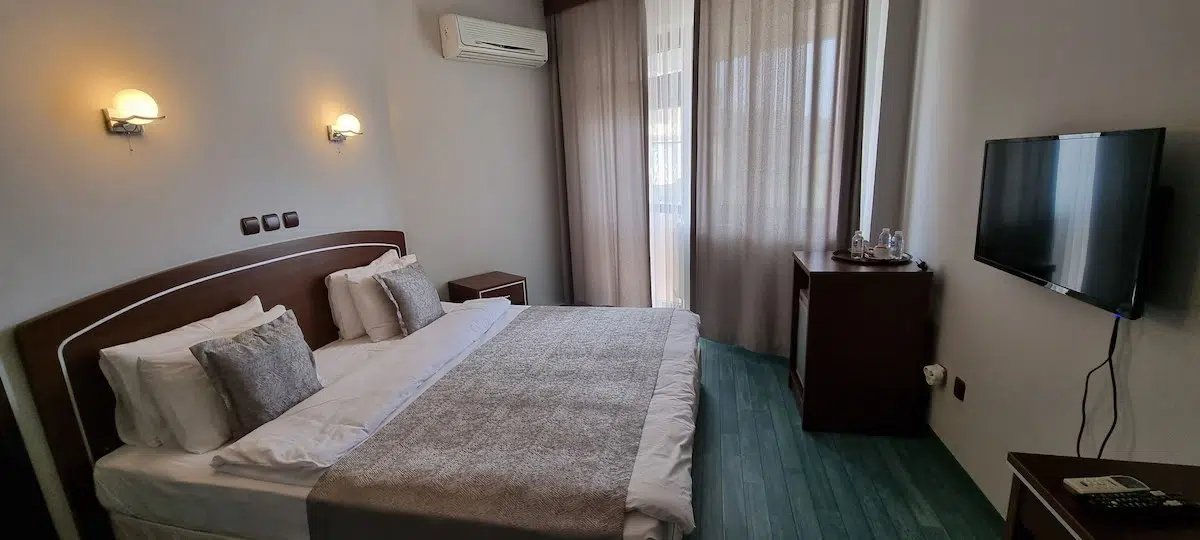 Flora Hotel photo 10