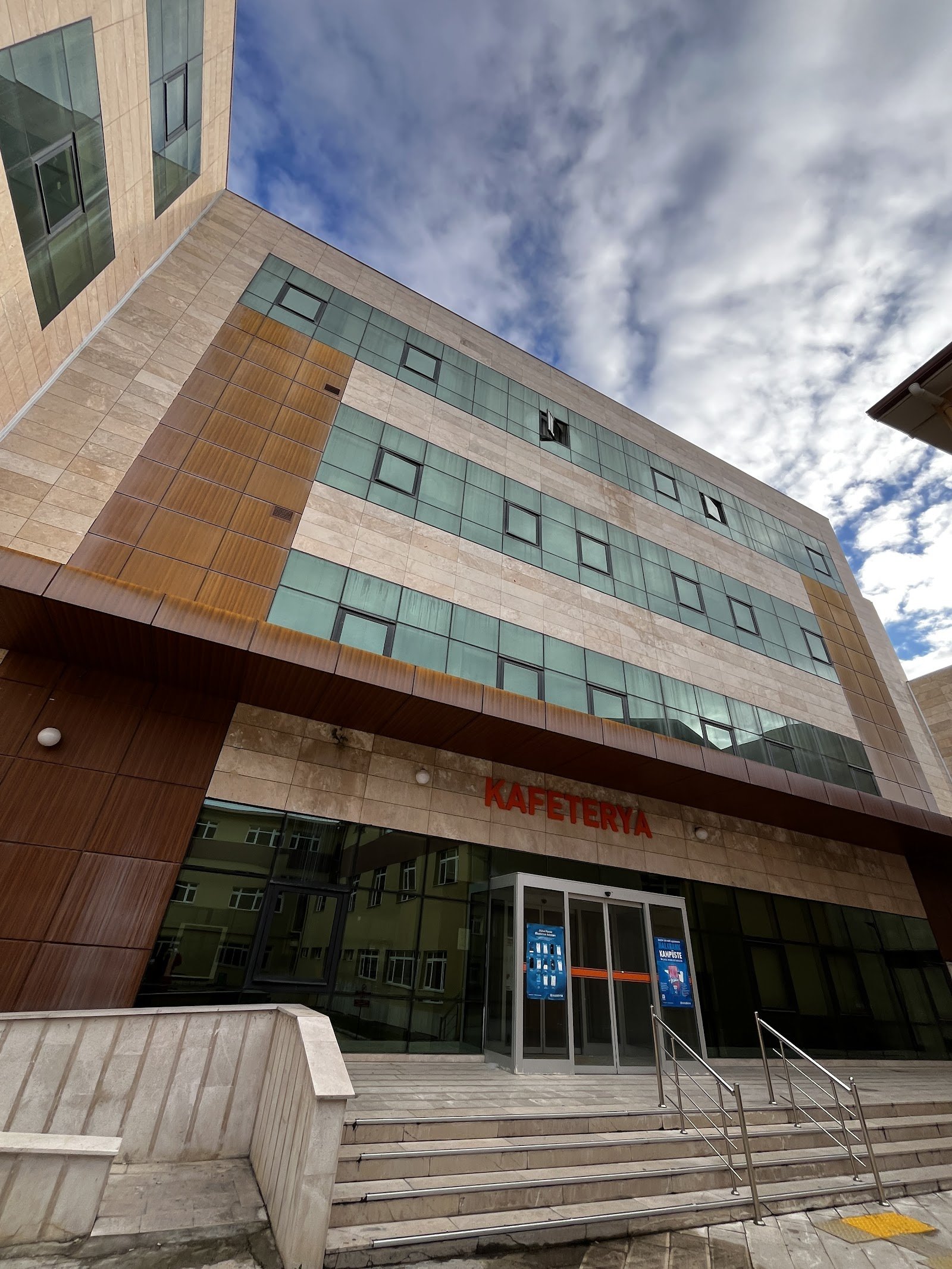 Hitit Üniversitesi Uygulamalı Ders Eğitim Merkezi Otel photo 3