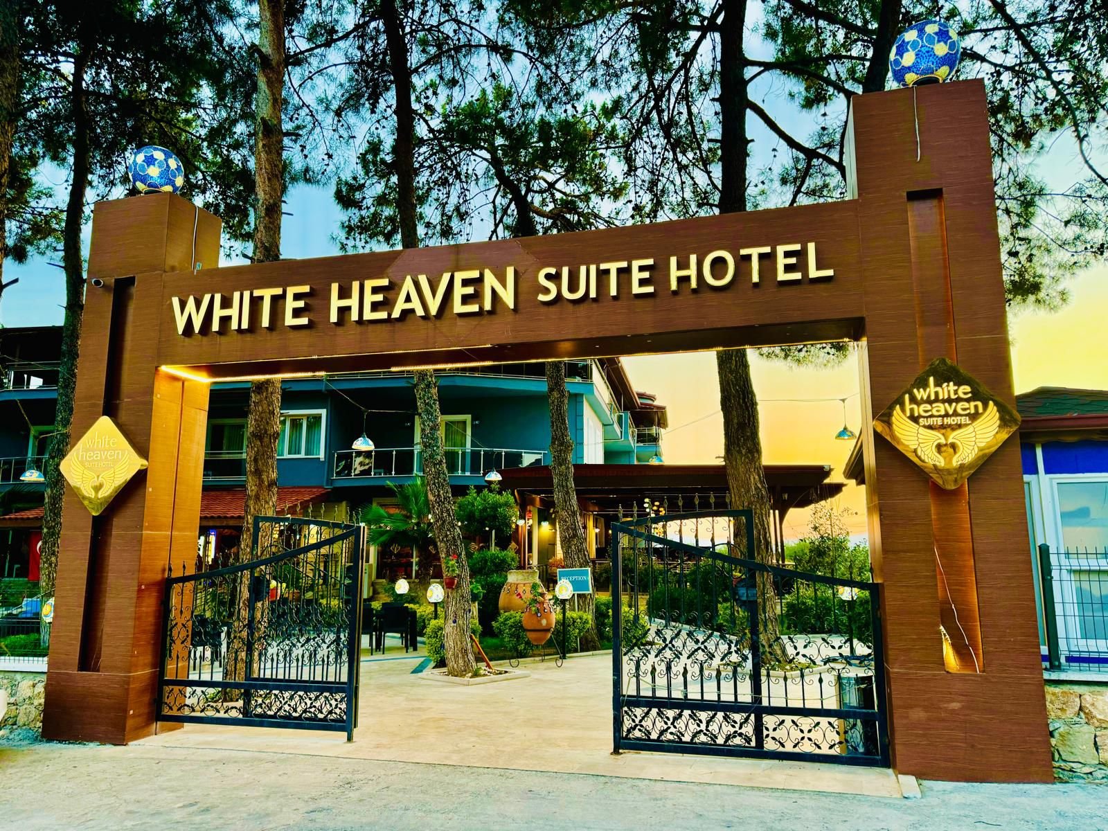 Pamukkale White Heaven Suite Hotel — Pamukkale