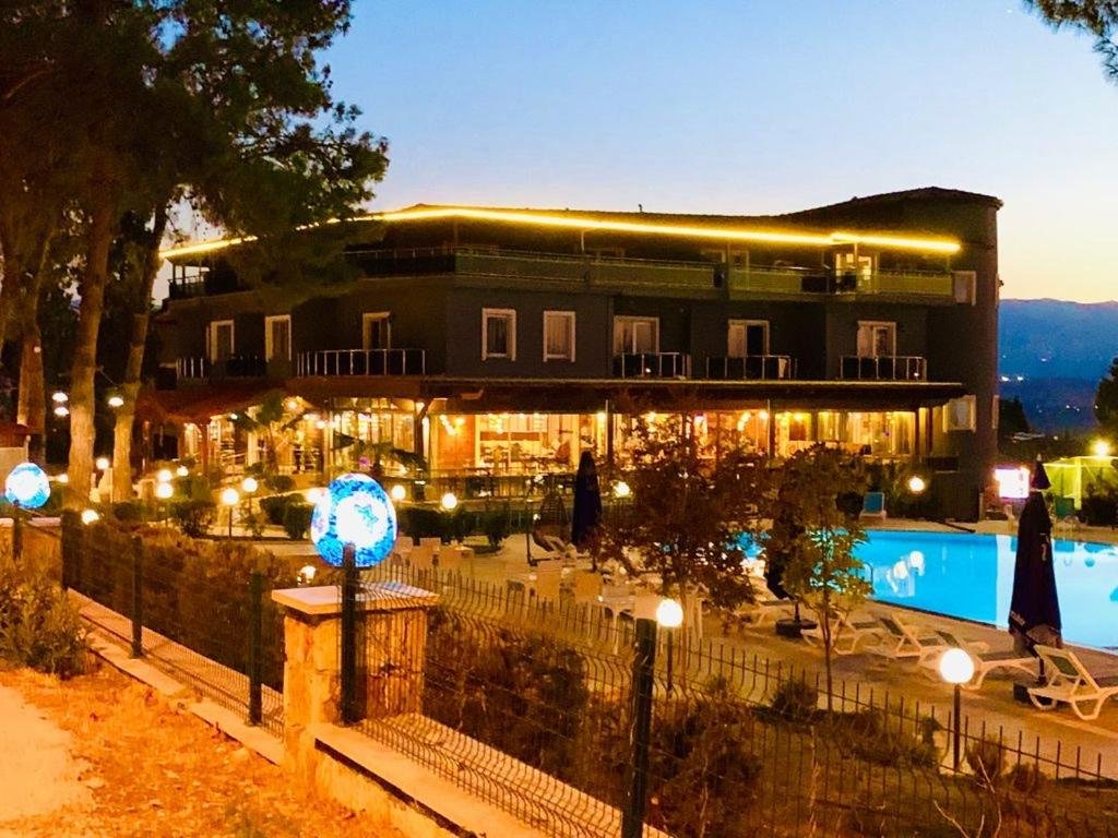Pamukkale White Heaven Suite Hotel photo 7