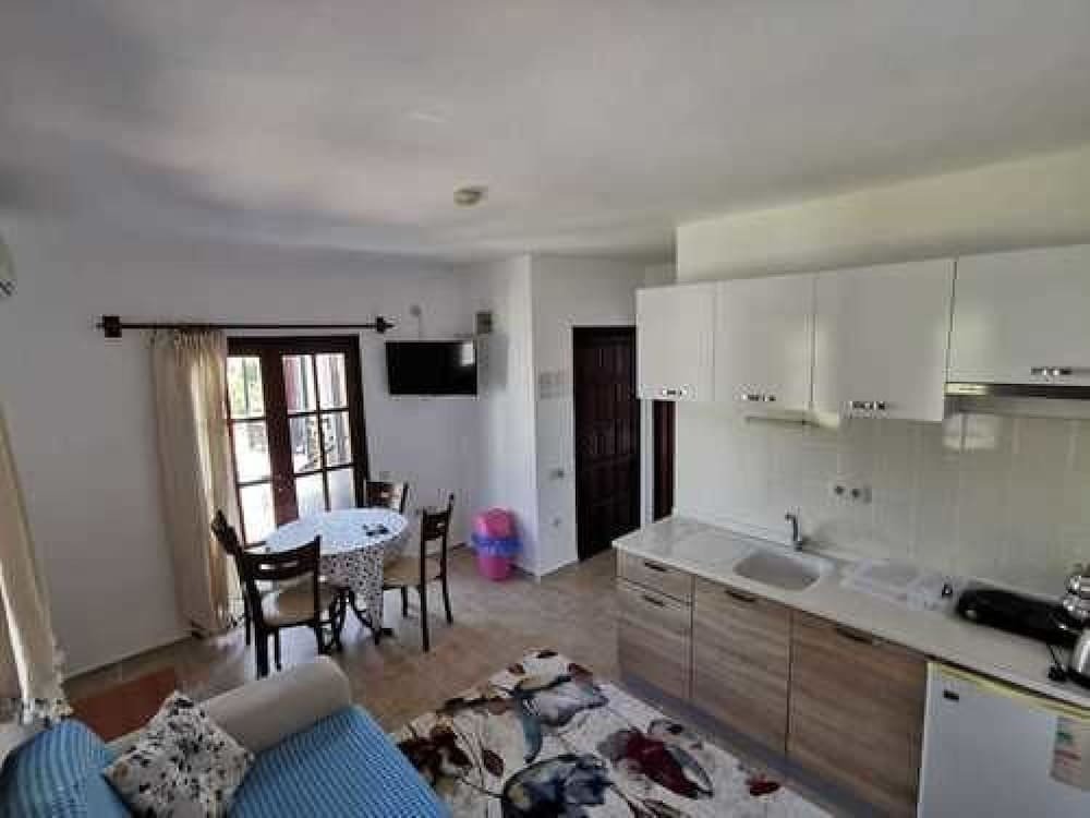 Derin Apart Hotel photo 12