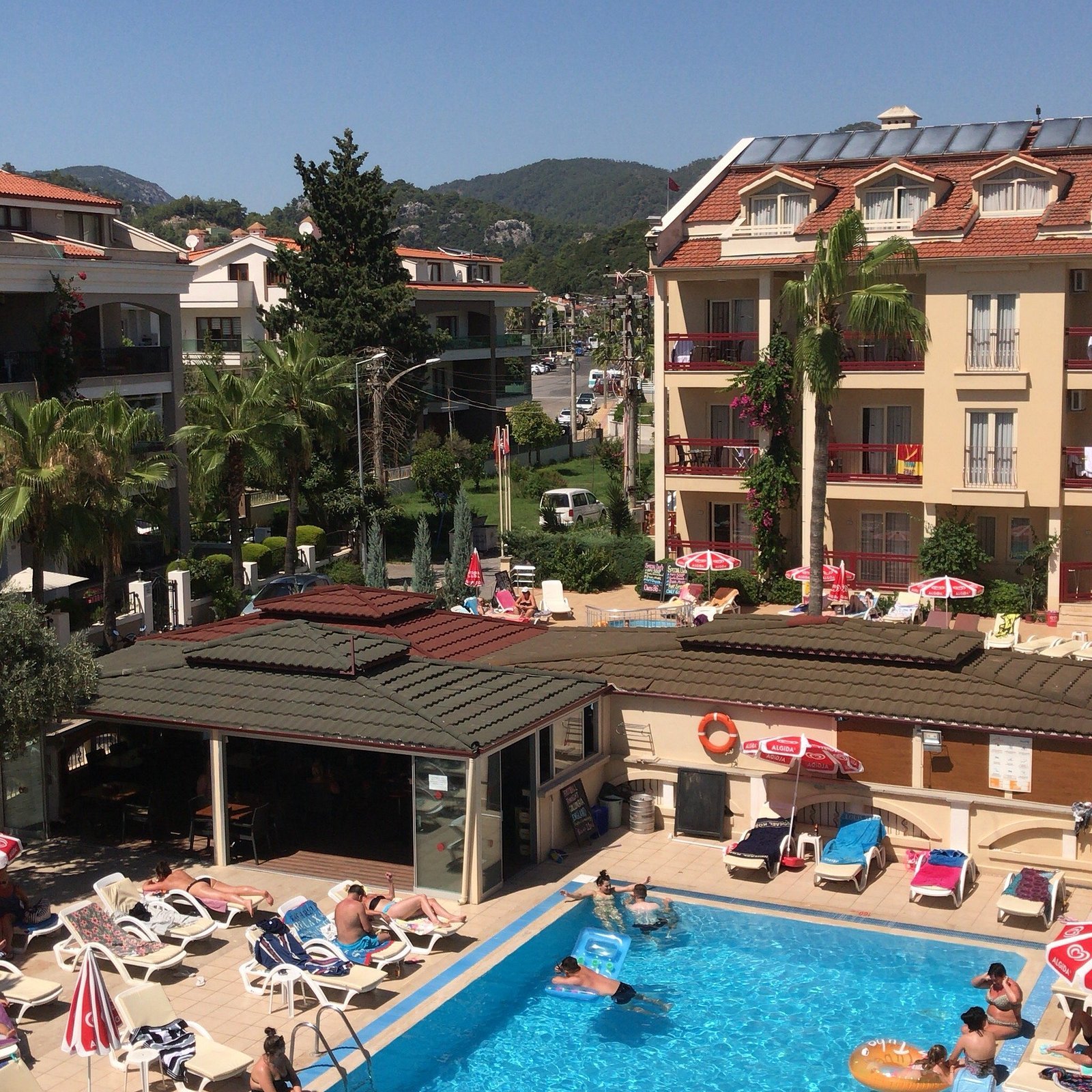 Club Amaris Apartments photo 3