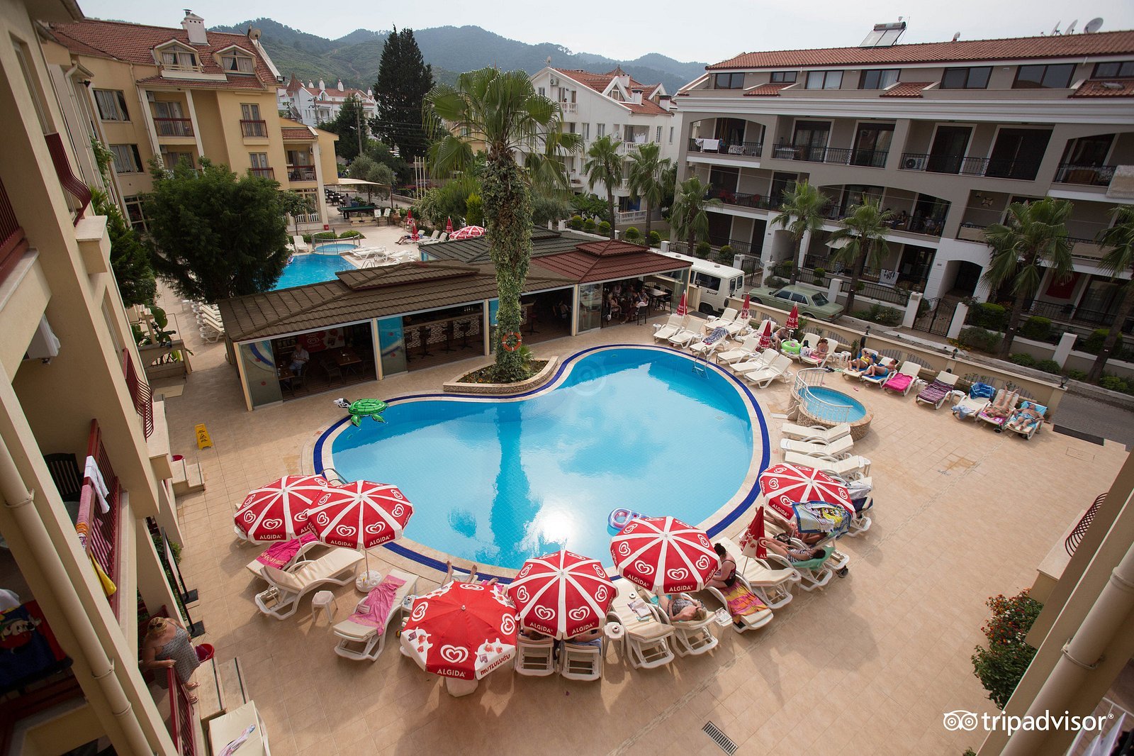 Club Amaris Apartments photo 6