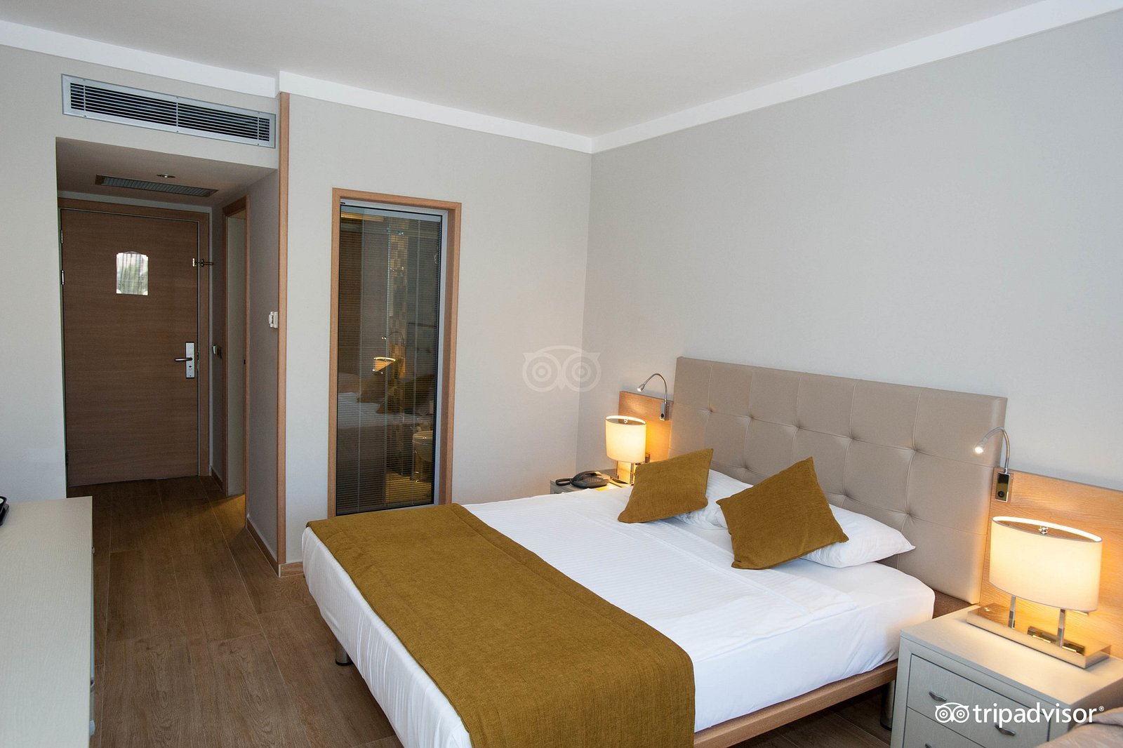 Sunrise Hotel photo 8
