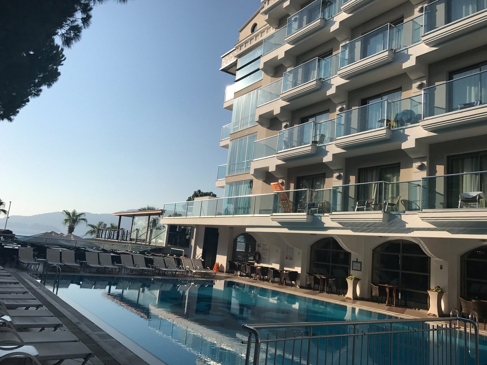 Emre Beach & Emre Hotel — Armutalan, Marmaris