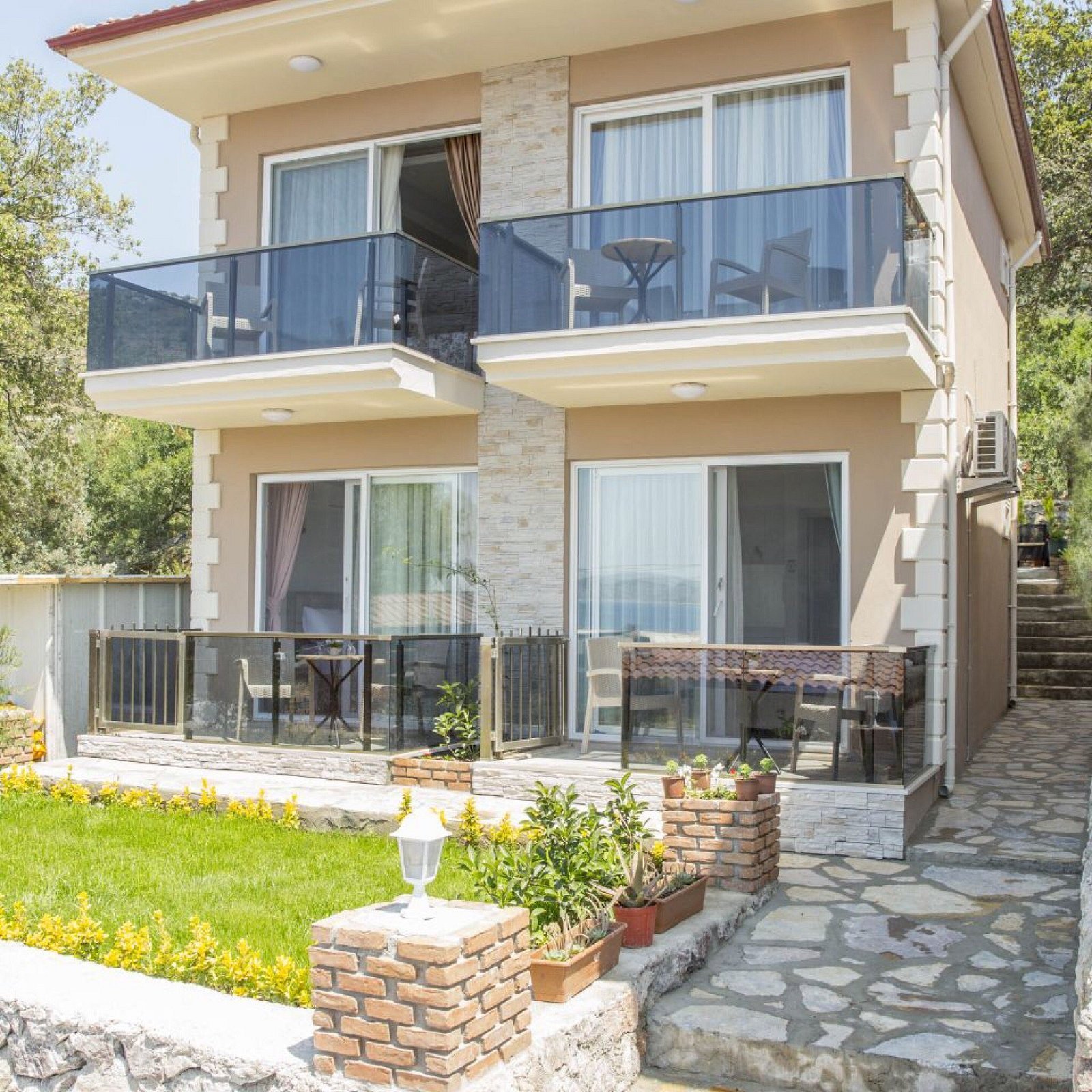Nautilus Restaurant&butik Otel — Söğüt, Marmaris