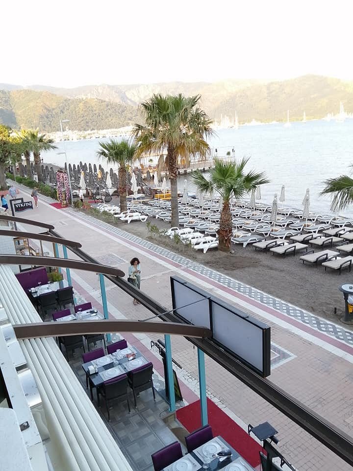 George & Dragon Beach Hotel photo 2