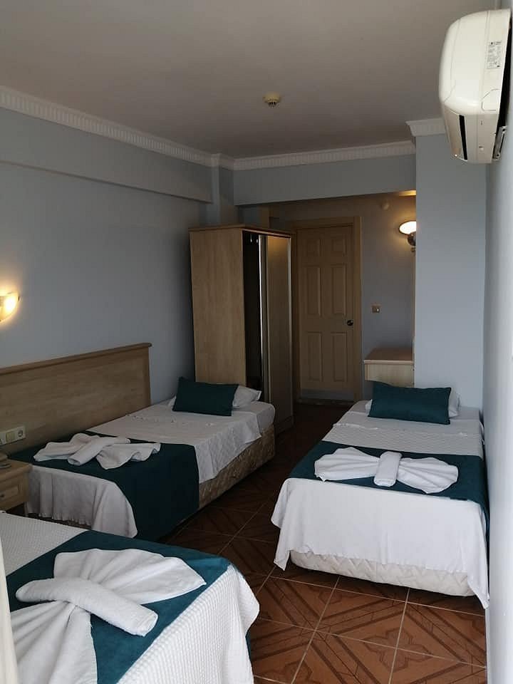 George & Dragon Beach Hotel photo 6