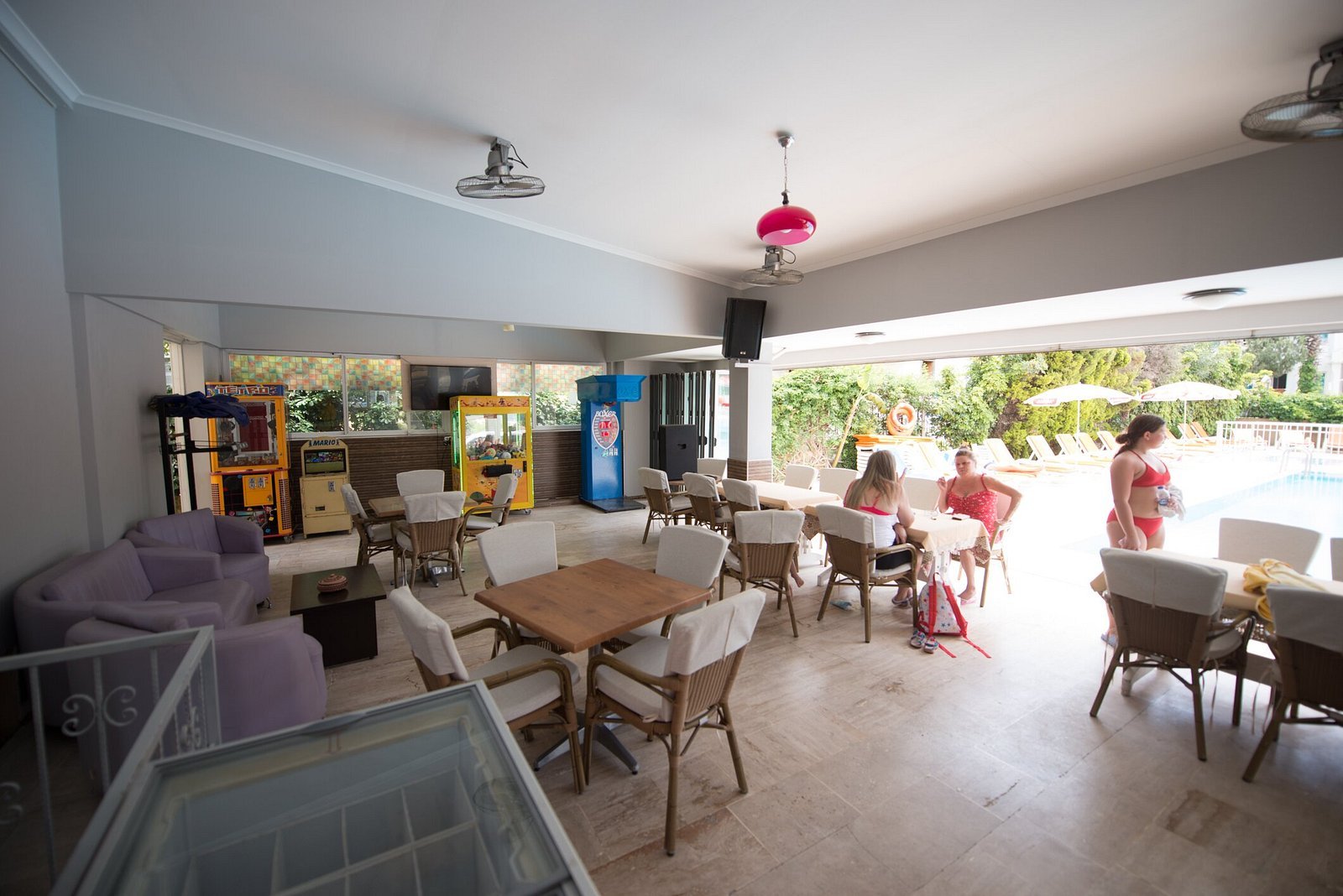 Albatros Apartments photo 5