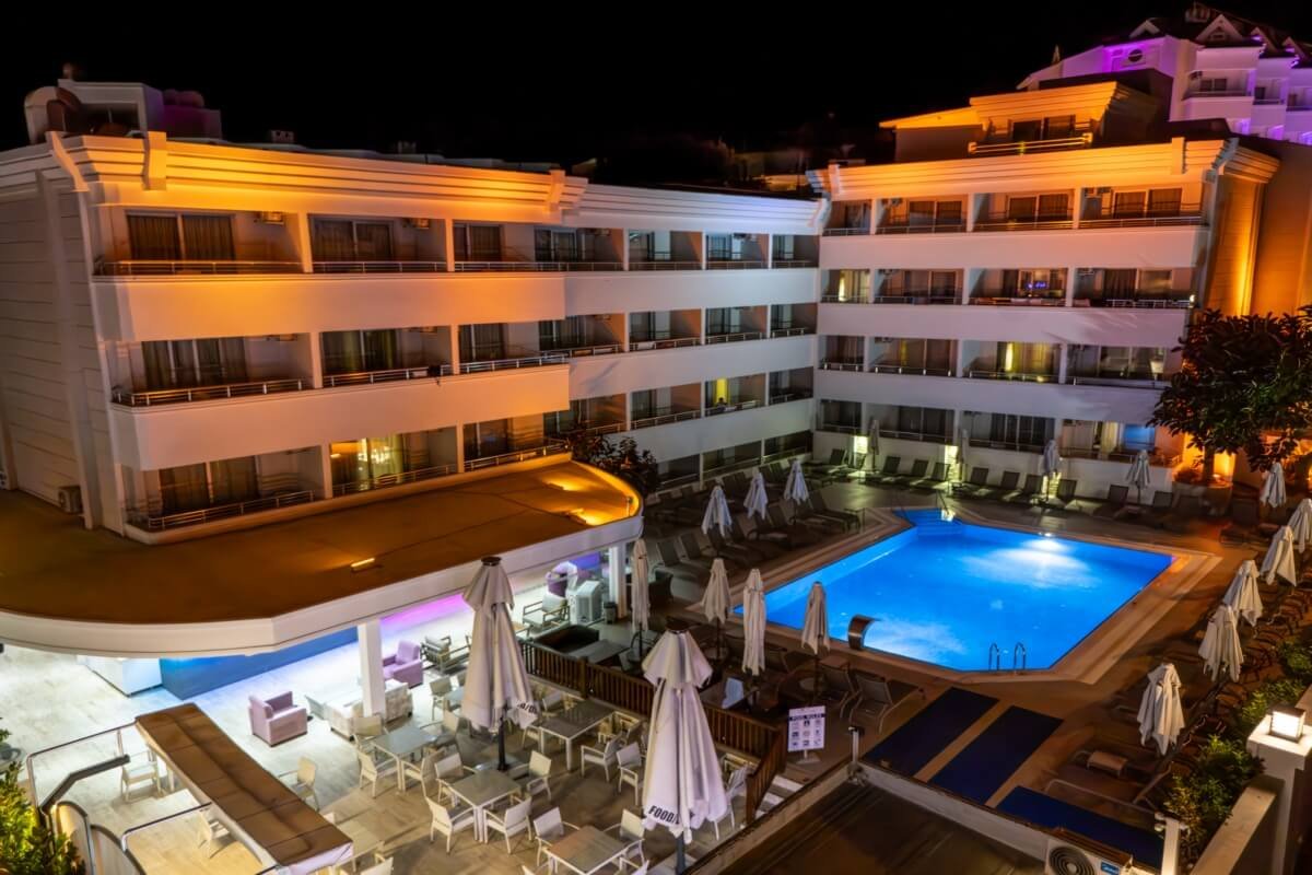 Banu Hotel Luxury photo 12