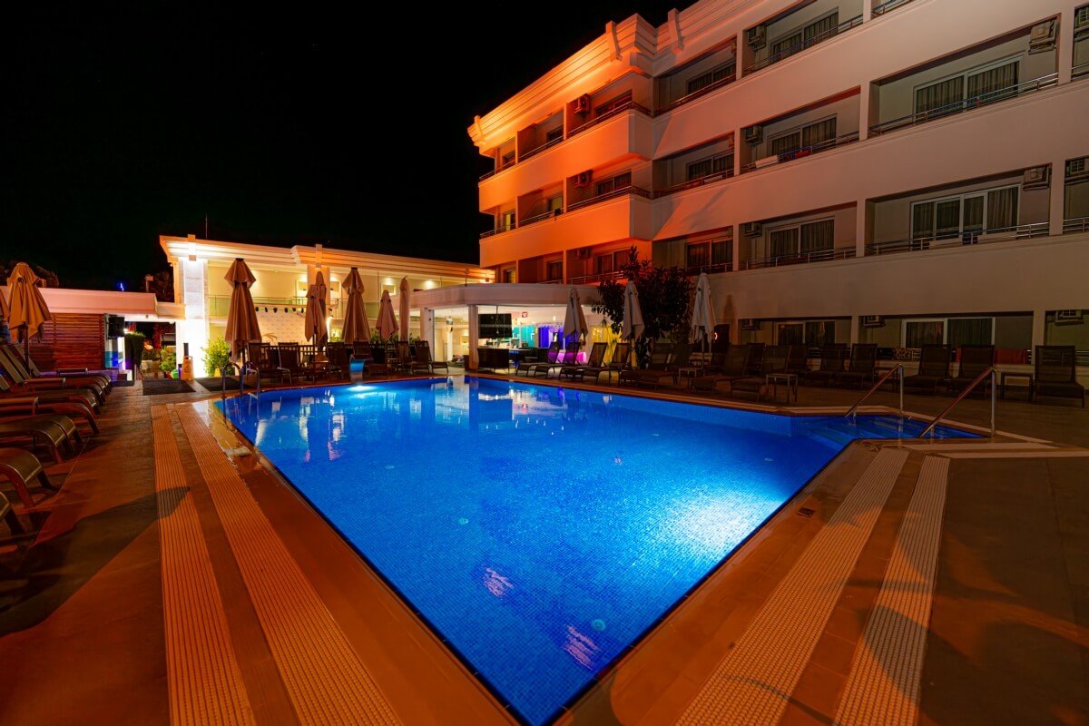 Banu Hotel Luxury photo 13