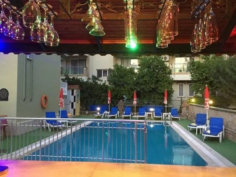 Club Ege Apart Hotel photo 6