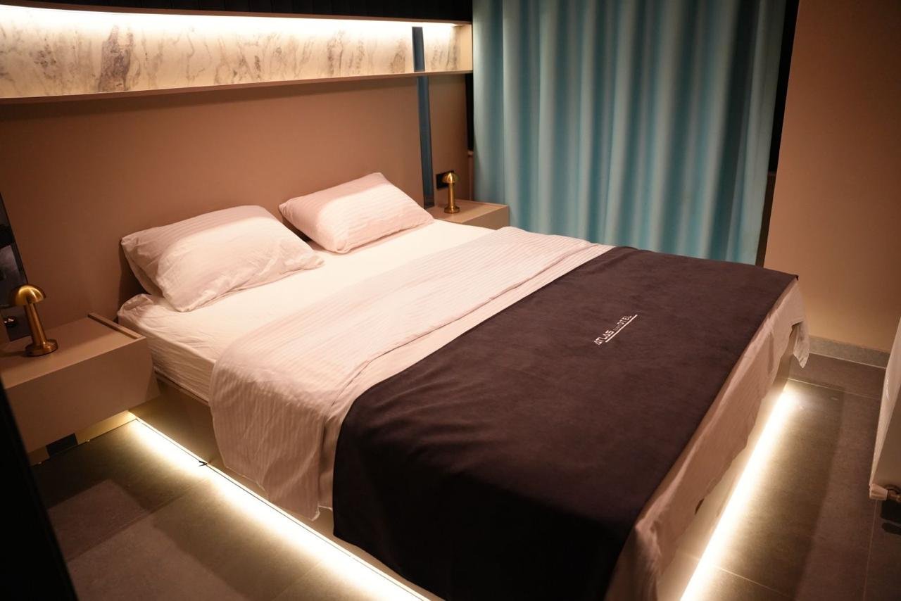 ATLAS apart OTEL photo 10