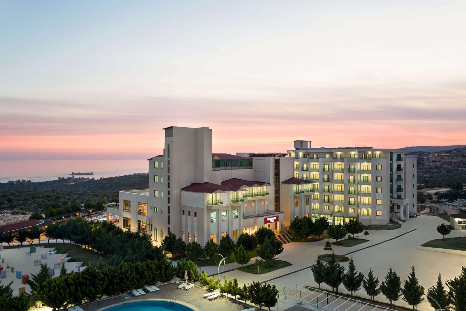 Ramada Resort By Wyndham Kizkalesi — Erdemli, Mersin