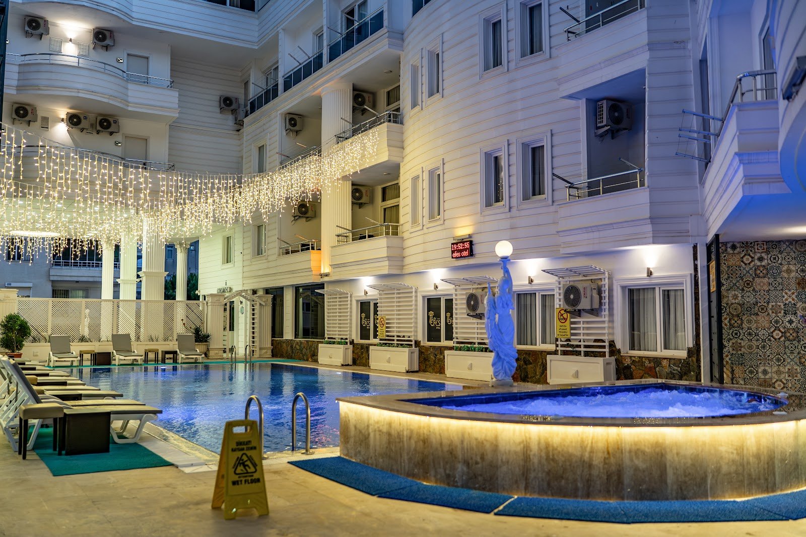 Club Efes Otel photo 3