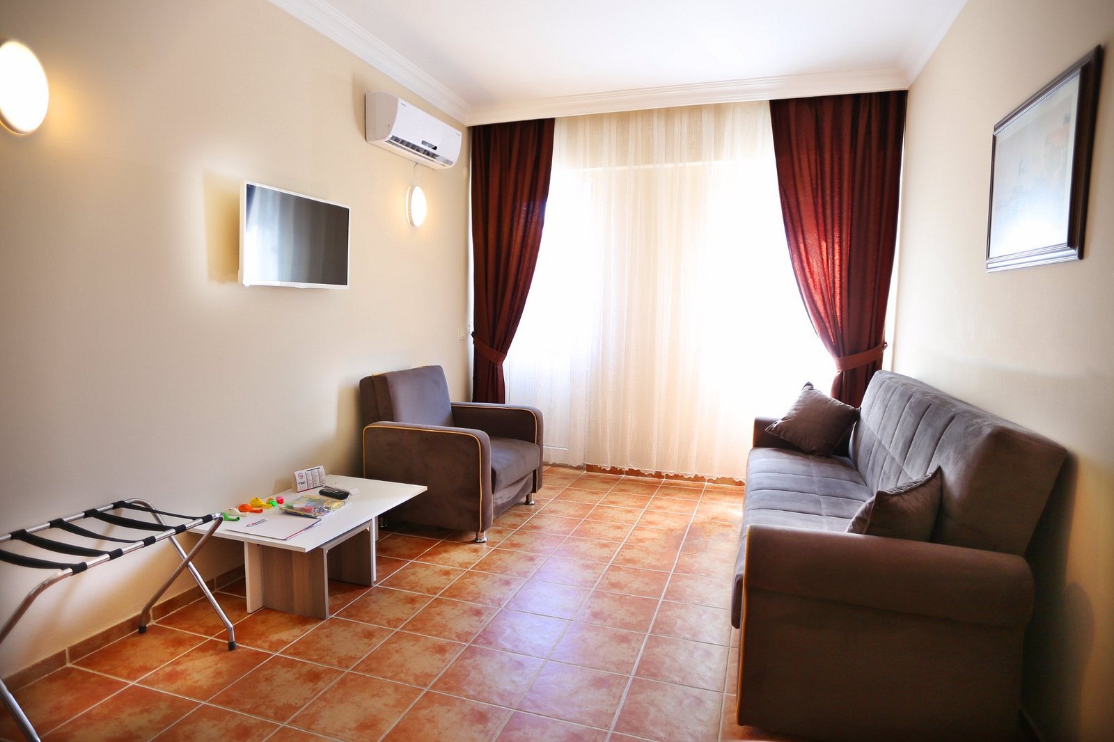 Comet Deluxe Hotel photo 7