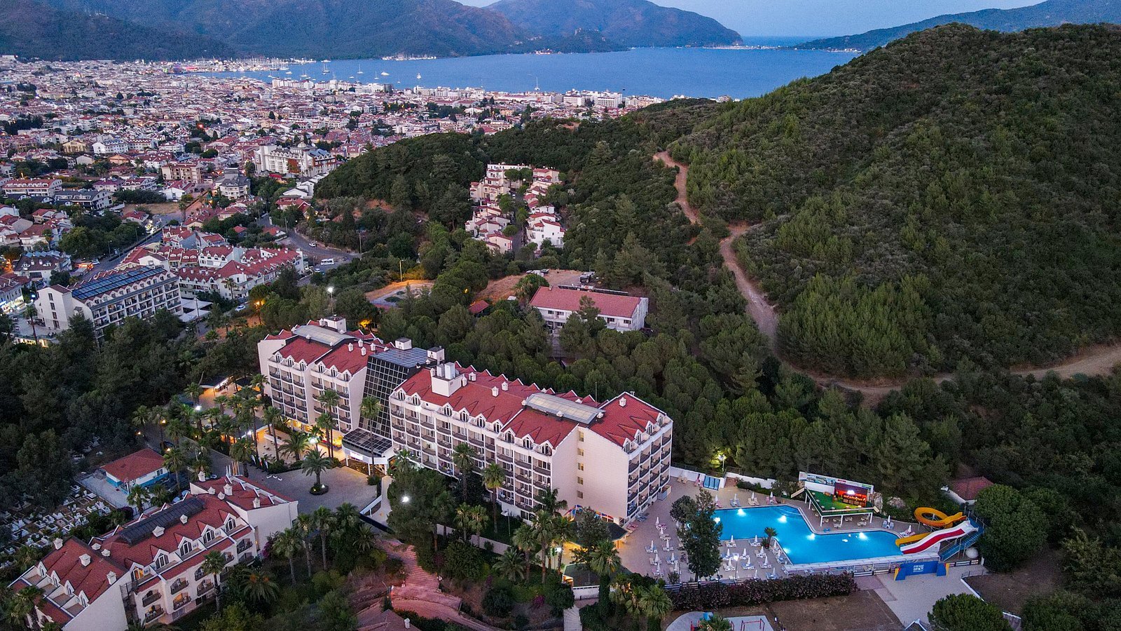 Smart Voxx Resort photo 3