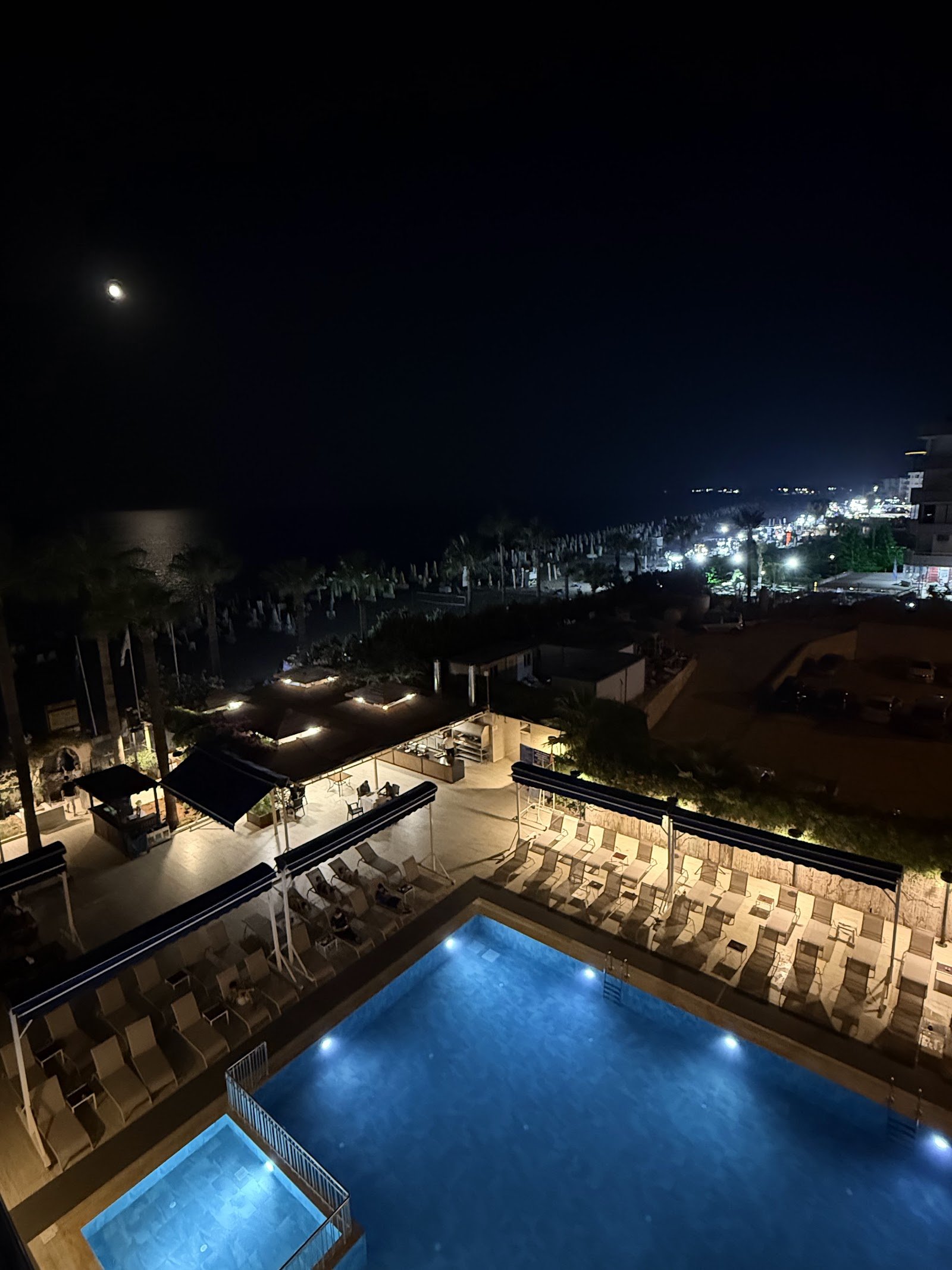 Mediterranean Resort Hotel photo 6