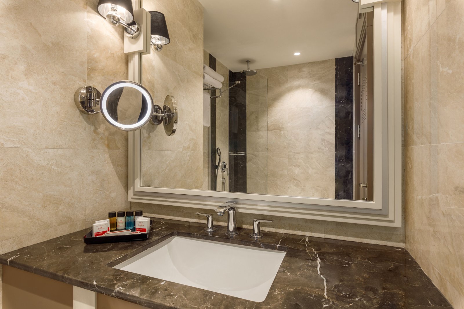 Ramada by Wyndham Istanbul Golden Horn photo 14