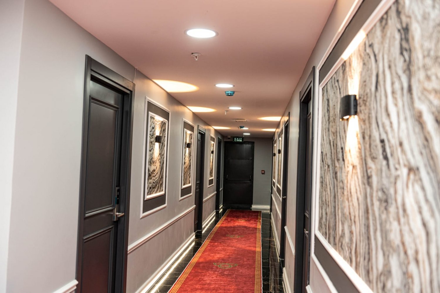 Asgard Hotel photo 5