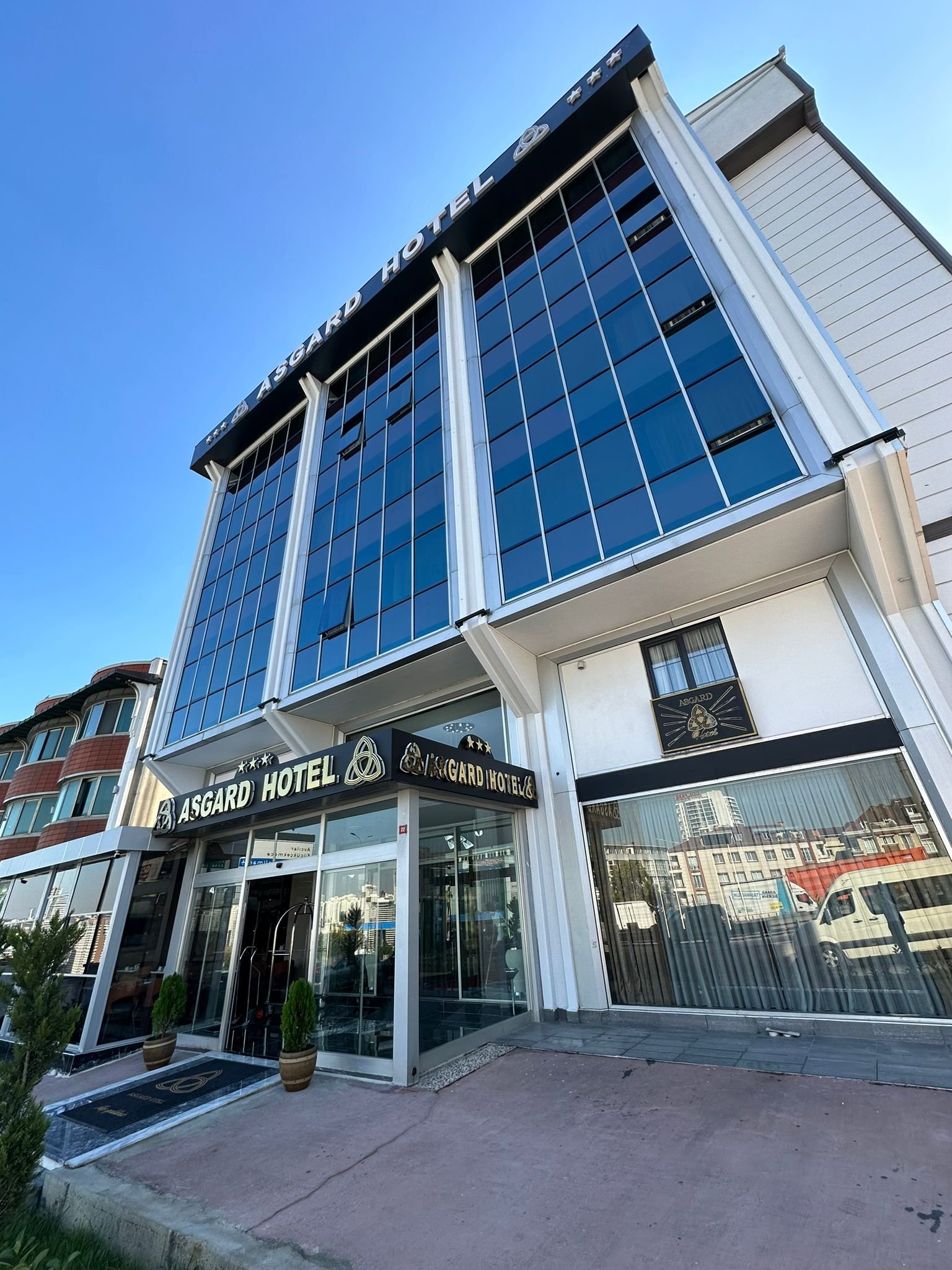 Asgard Hotel photo 3