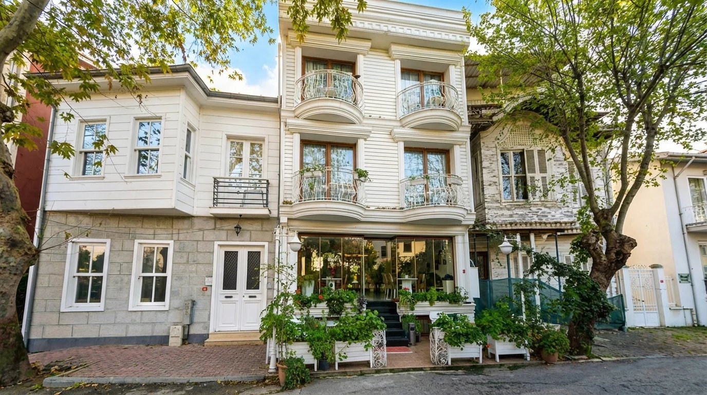 Kumsal Butik Otel — Adalar, İstanbul