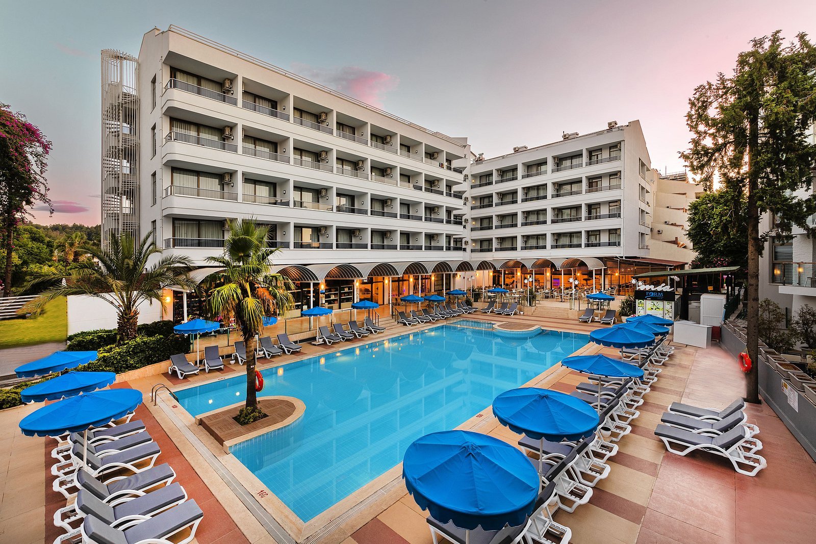 Kayamaris Hotel photo 7