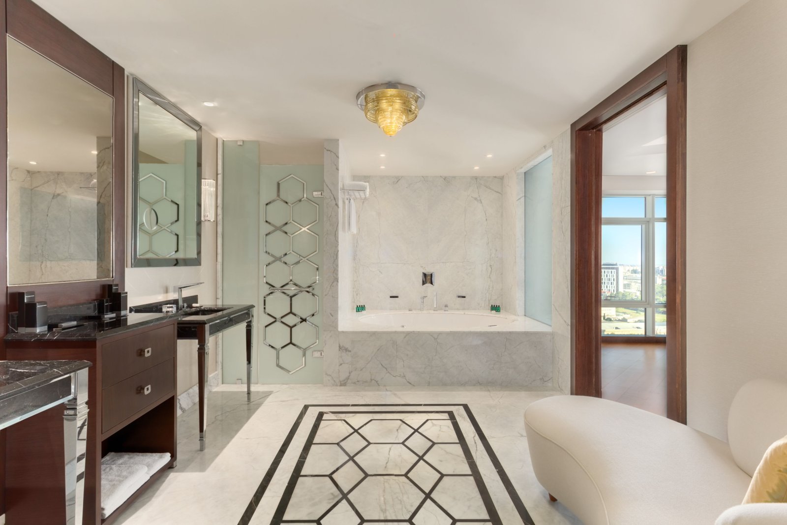 Wyndham Grand İstanbul Europe photo 18