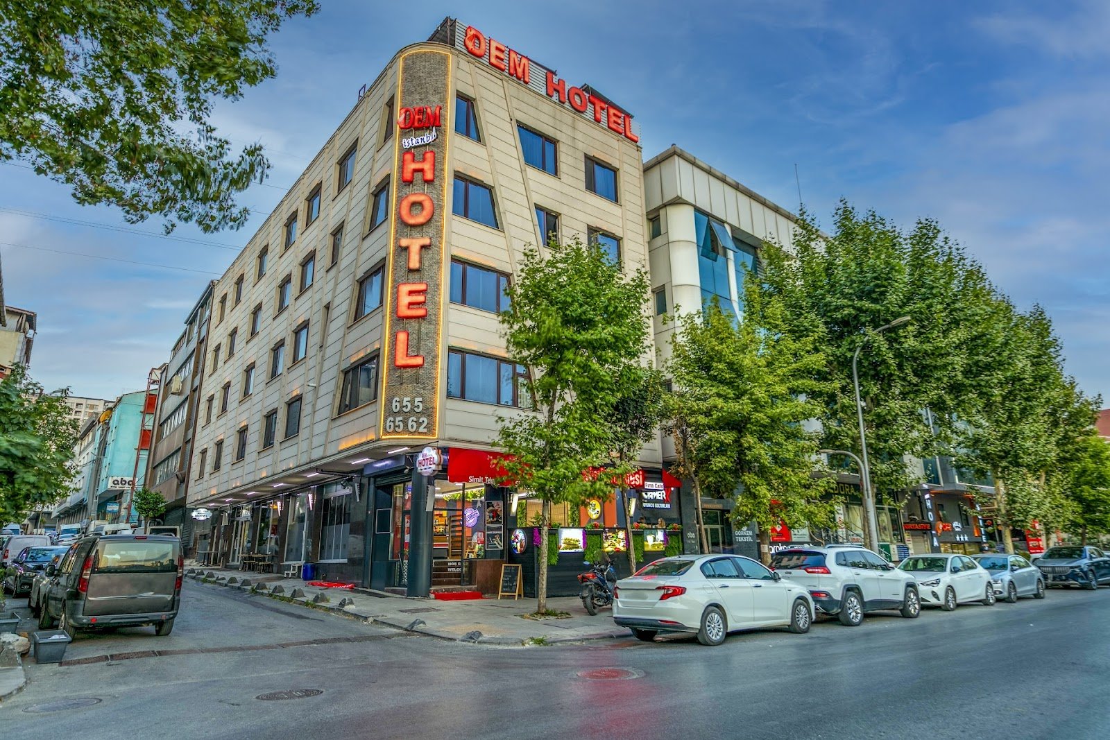 Dem İstanbul Hotel — Bağcılar, İstanbul