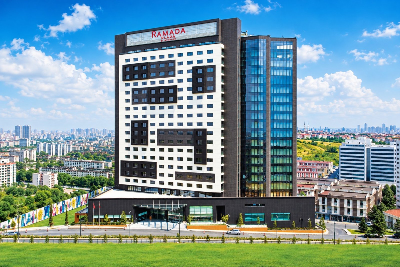 Ramada Plaza by Wyndham Istanbul Tekstilkent — Esenler, İstanbul
