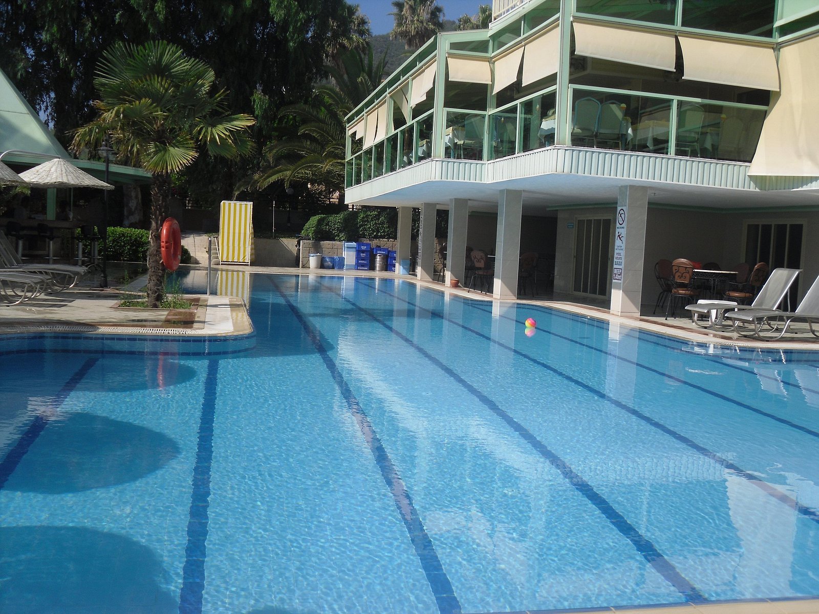 Flamingo Hotel photo 2