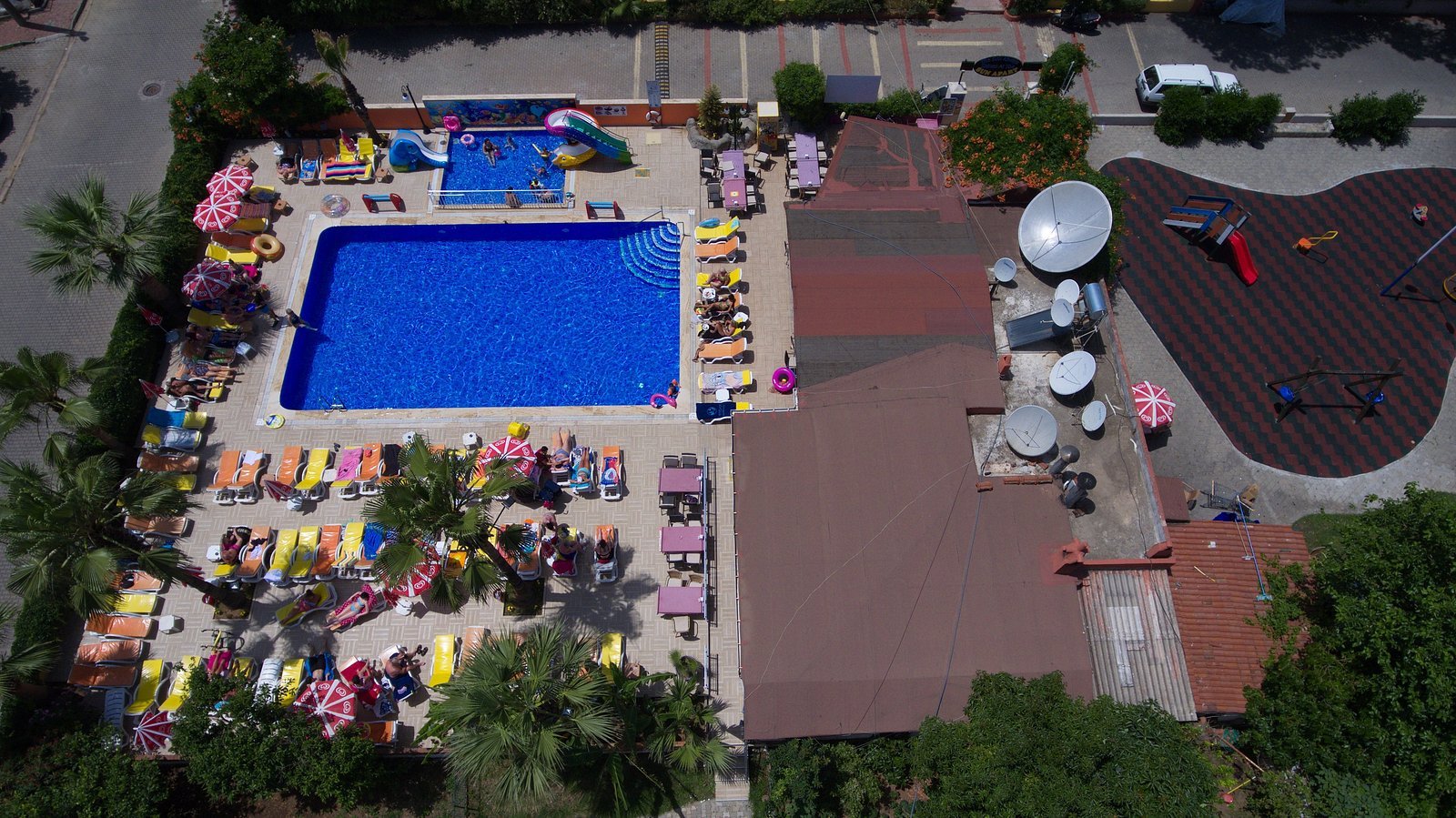 Sun Apartments photo 5