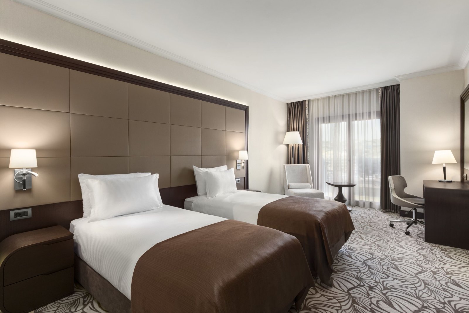 Ramada Hotel & Suites by Wyndham Istanbul Merter photo 13
