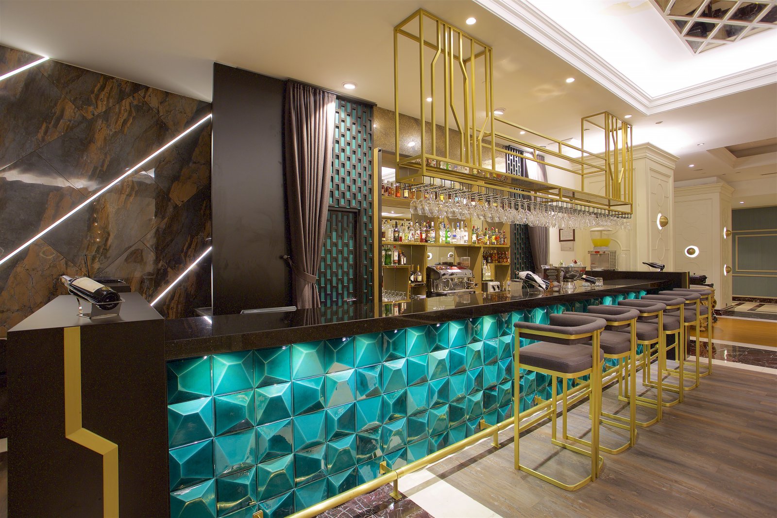 Ramada Hotel & Suites by Wyndham Istanbul Merter photo 6