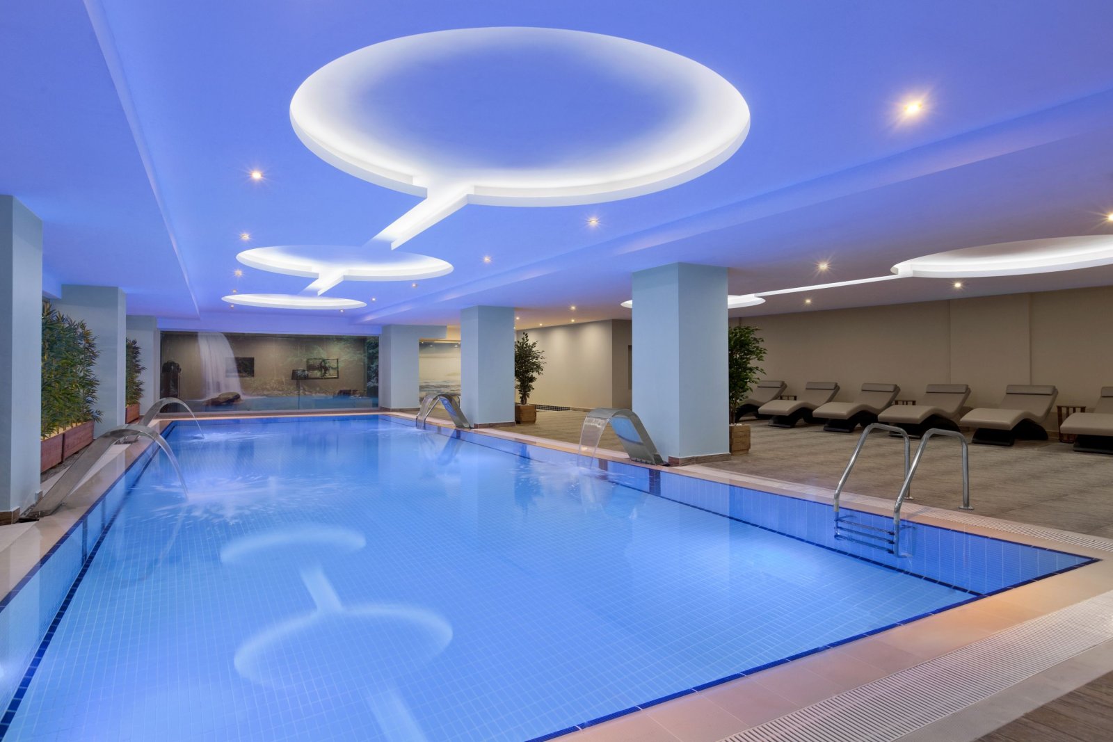 Ramada Hotel & Suites by Wyndham Istanbul Merter photo 8