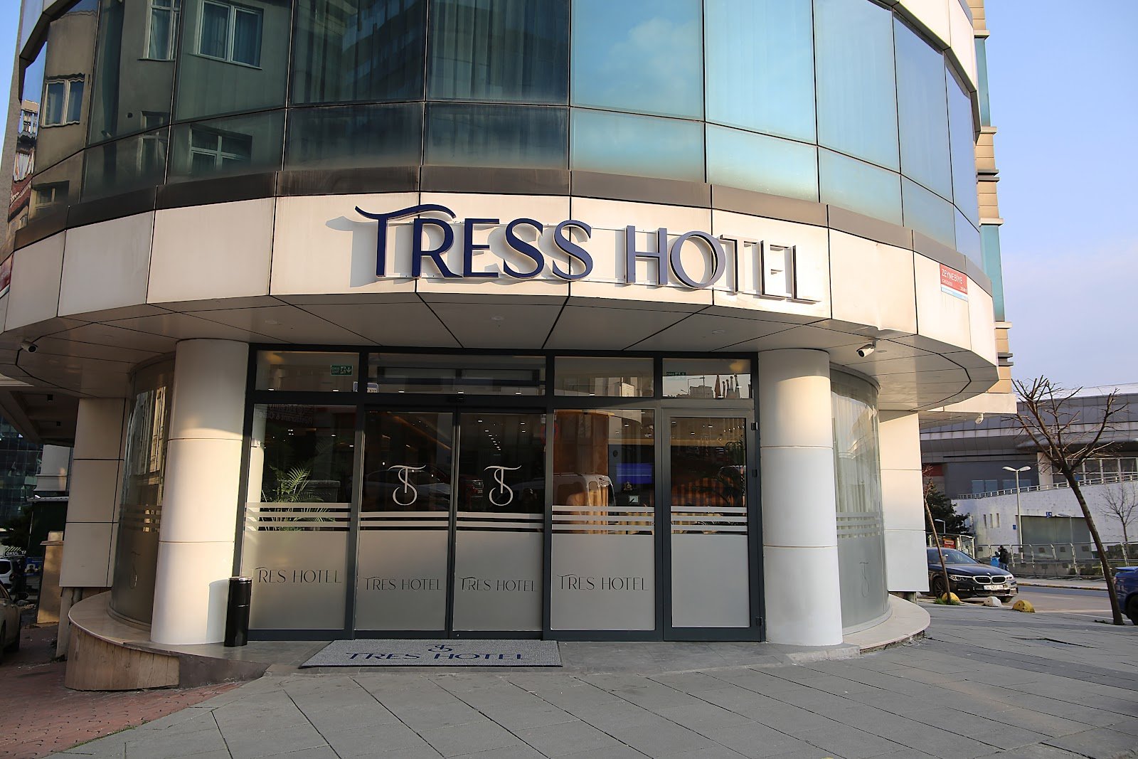 Tress Hotel — Küçükçekmece, İstanbul